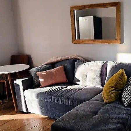 Nuci's Place, Lovely With Balcony Near Blloku Apartamento Tirana