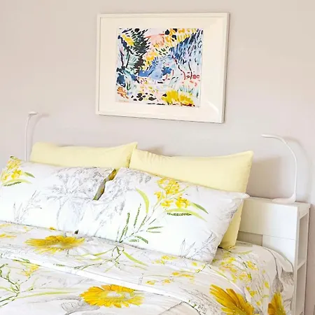 Nuci'S Place Lovely Apt With Balcony 15 Min From Blloku Апартаменты